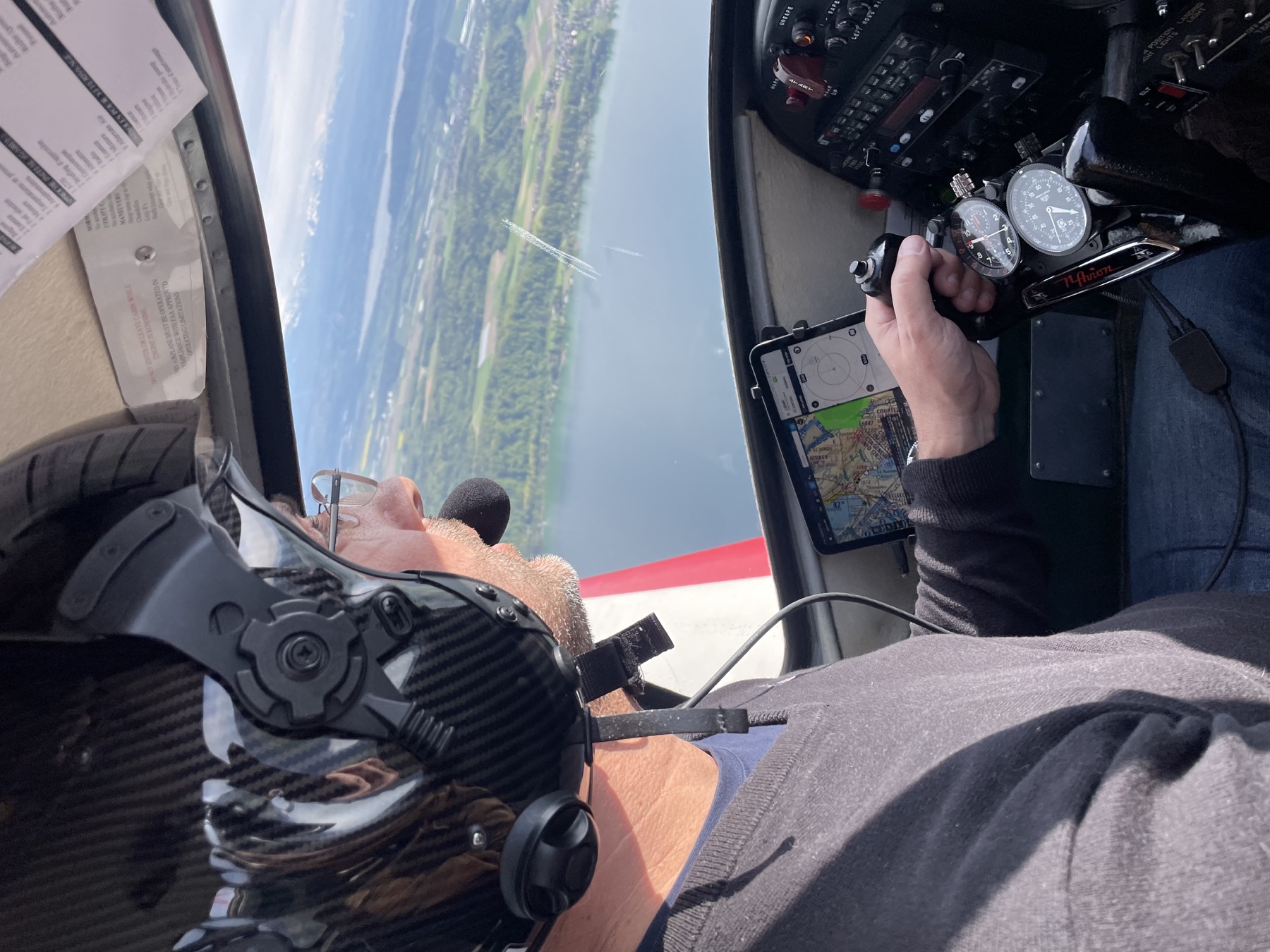 Galerie Navion en vol 02