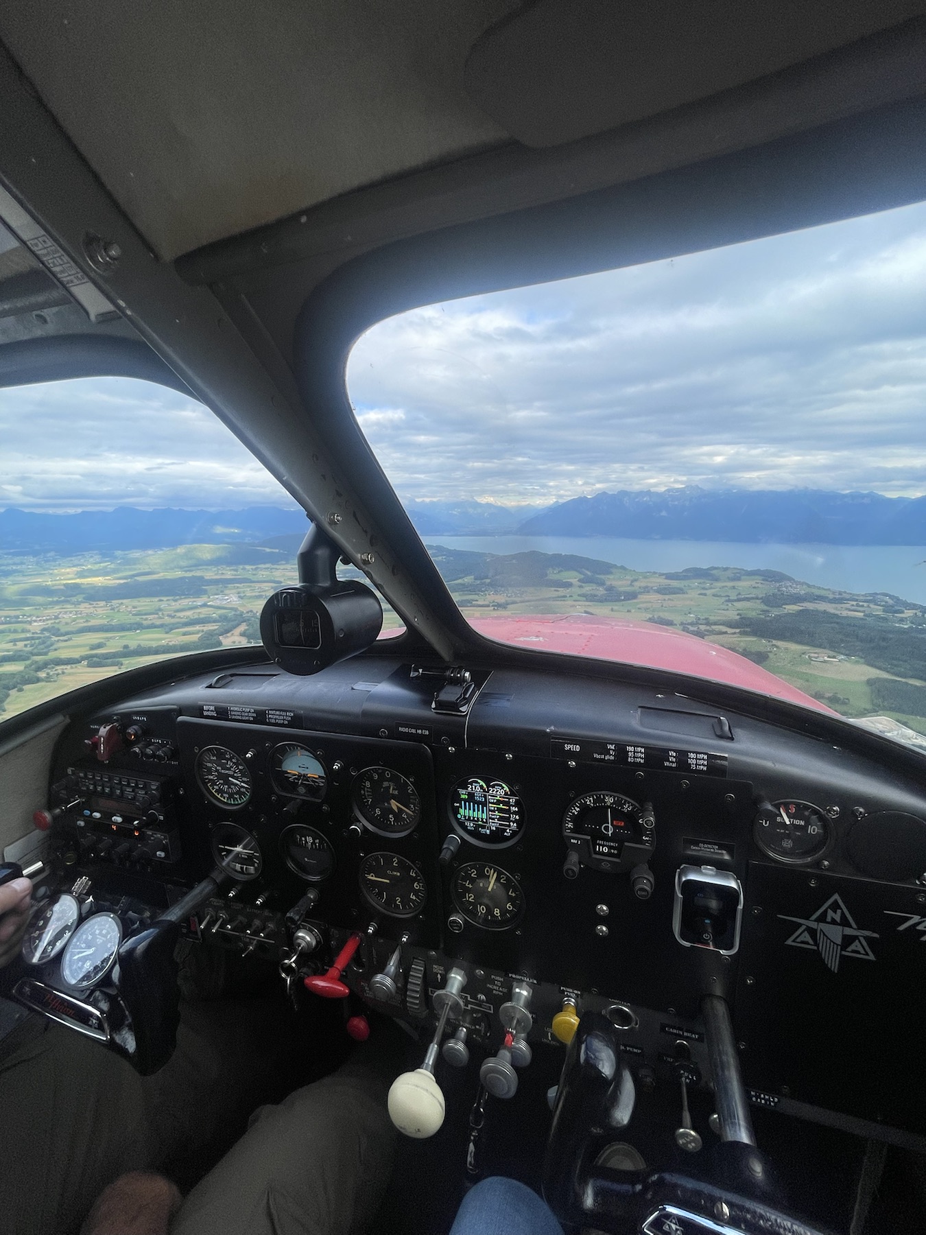 Galerie Navion en vol 11