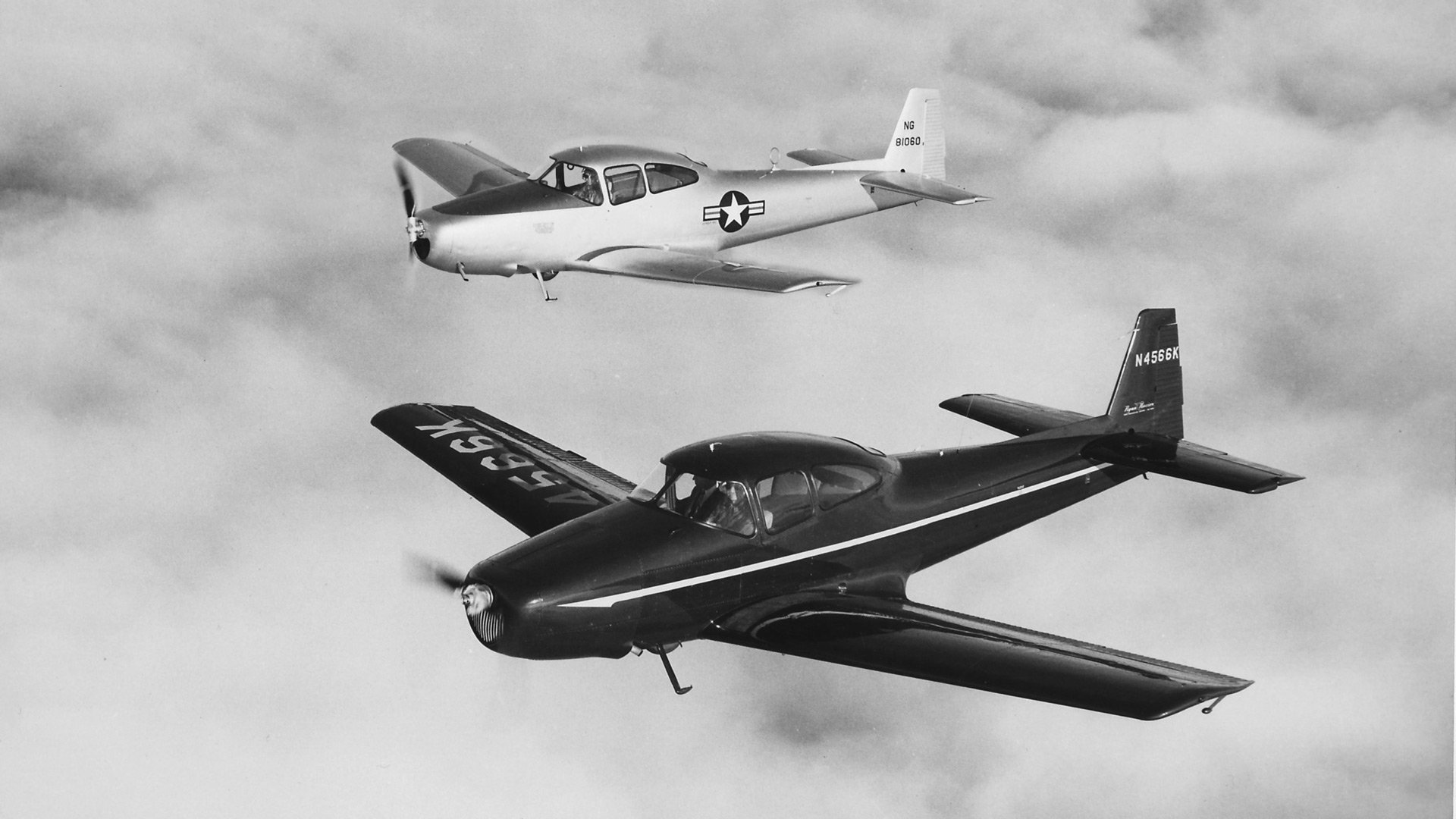 formation-with-Navion
